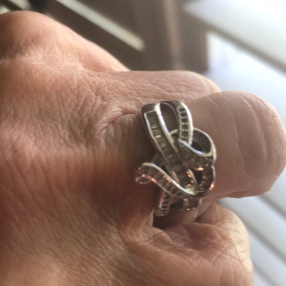 Silver ring - Picture 4 of 4